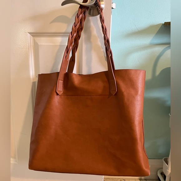 Sole/Society Shoulder Bag - Picture 2 of 6